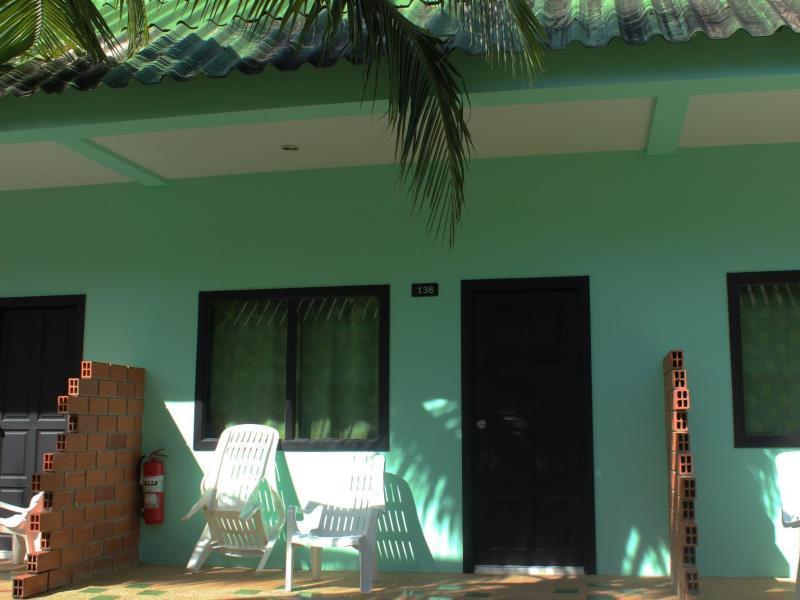 Baantonsai Garden Resort - SHA Extra Plus Patong Exterior foto